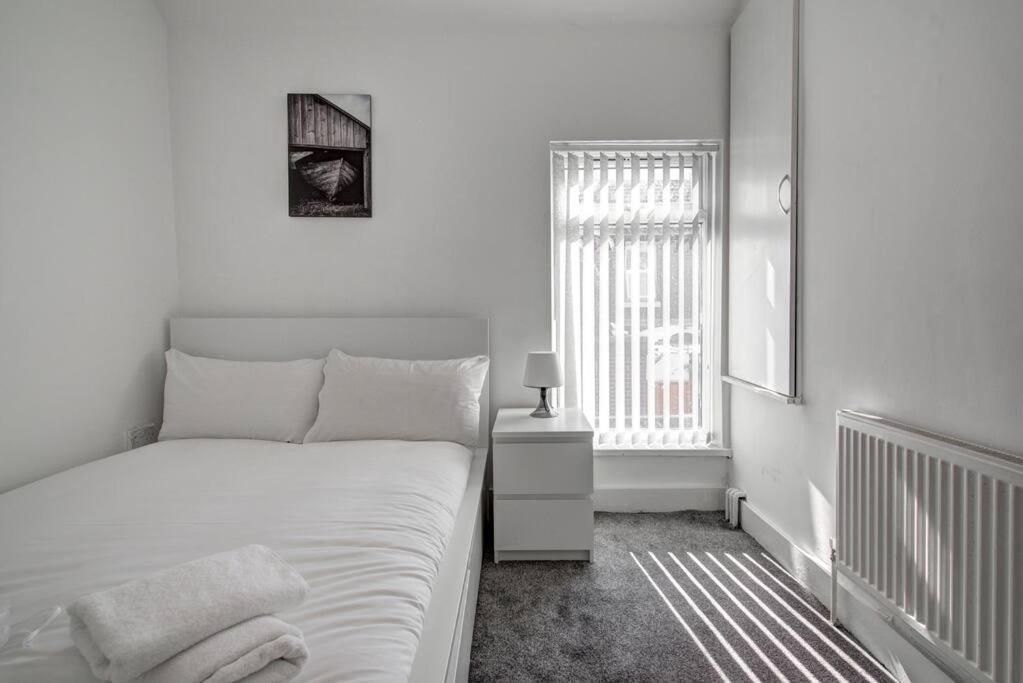 2 Bed House Sleeps 5 The Heart Of Liverpool Eksteriør billede