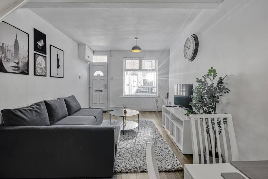 2 Bed House Sleeps 5 The Heart Of Liverpool Eksteriør billede